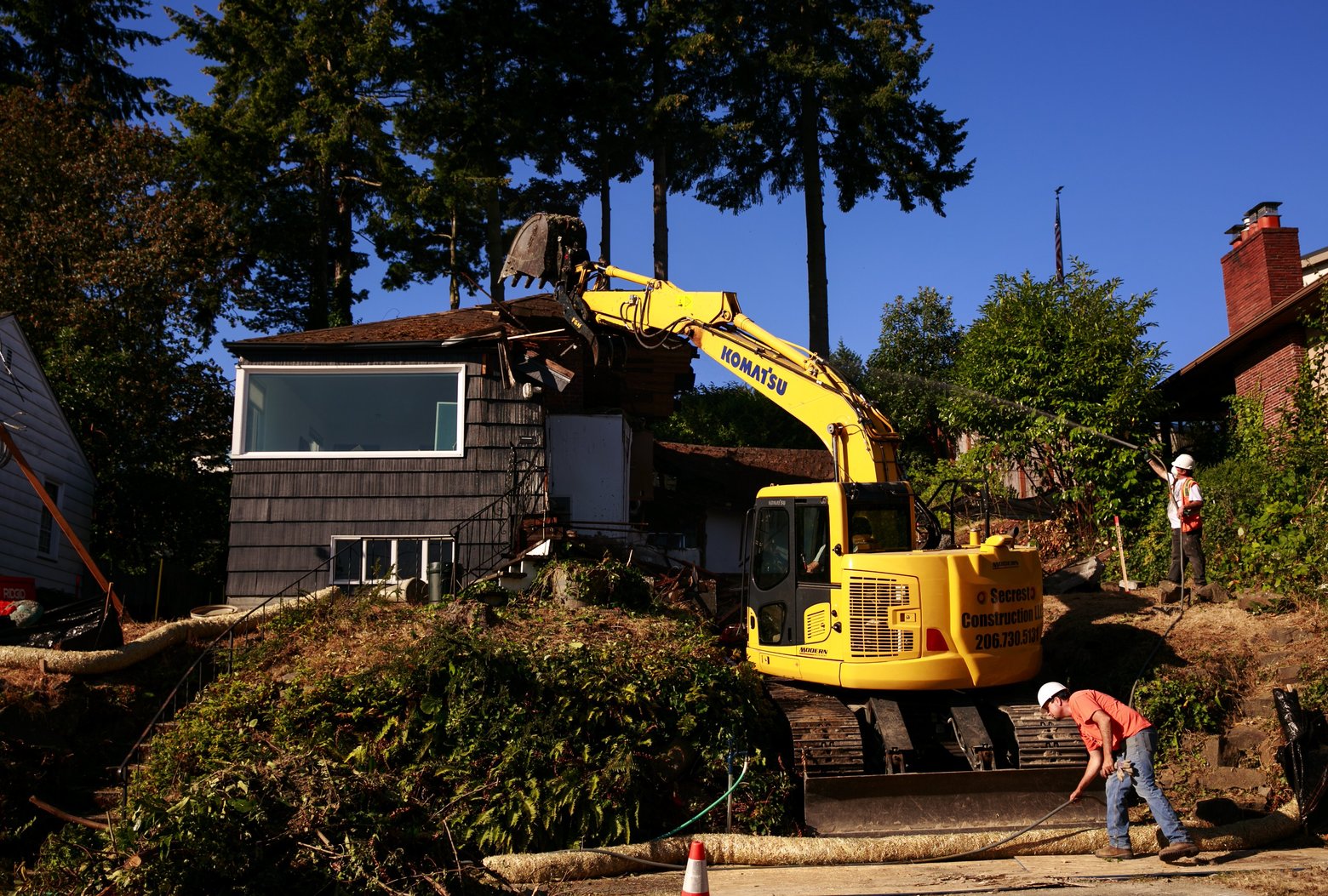 A teardown a day: Bulldozing the way for bigger homes in Seattle, suburbs